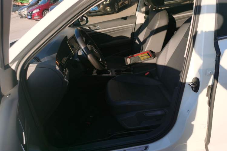 Used Volkswagen Lavida 2018 1.5L Automatic Comfort Edition China V Standard
