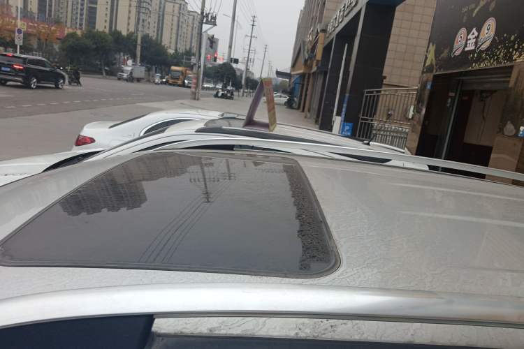 Used Haval H8 2015 2.0T Two-Wheel-Drive Standard Version