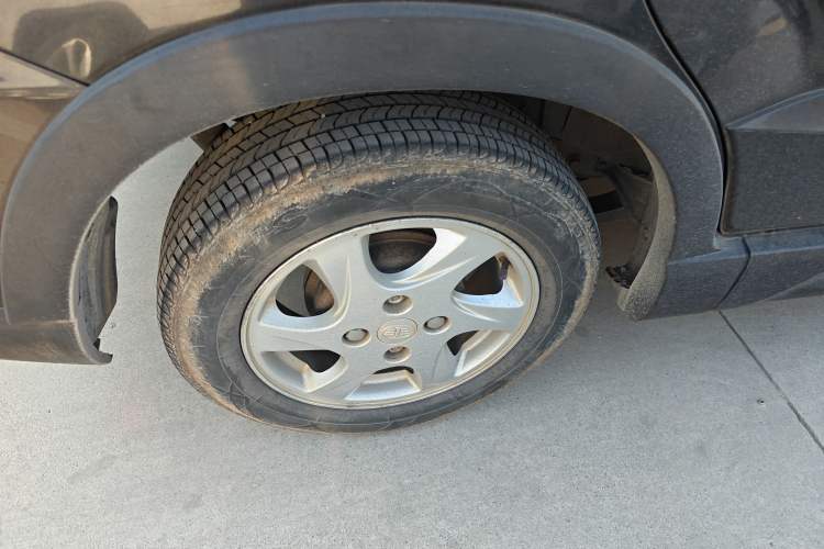 Used FAW Senya S80 2015 1.5L Automatic 7-Seater Urban Edition