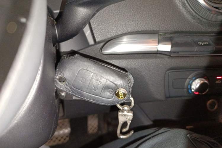 Used Audi A3 2015 Limousine 35 TFSI Millionth Anniversary Intelligent Leading Model
