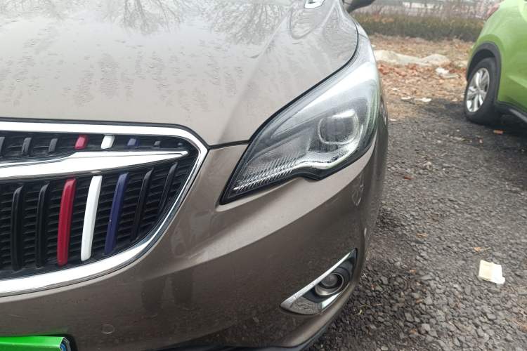 Used Buick Envision 2019 20T Two-Wheel Drive Luxury Version China V Standard
