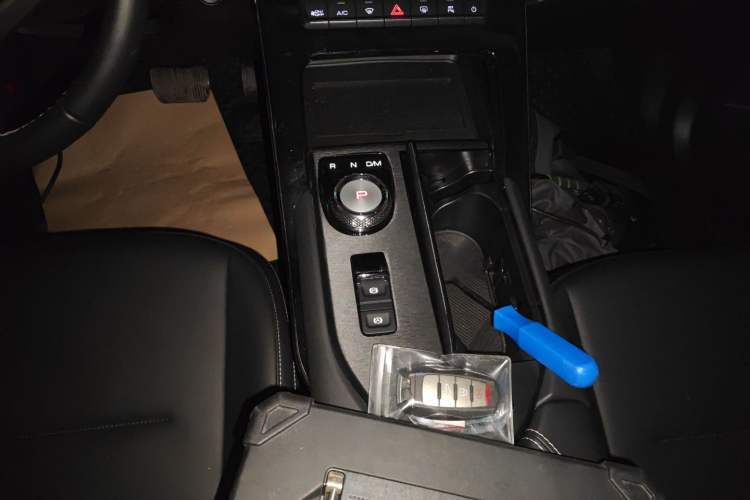 Used Haval H6 2024 1.5T Two-Wheel-Drive Classic Edition