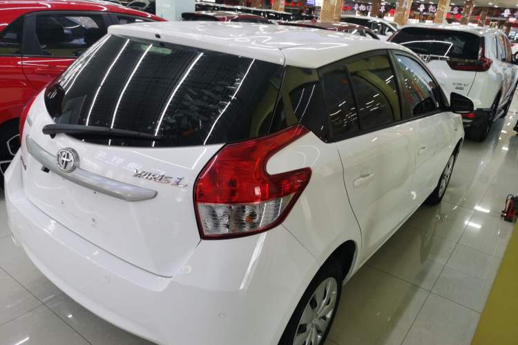 Used Toyota YARiS L Zhi Xuan 2015 1.5E Automatic Charm Edition