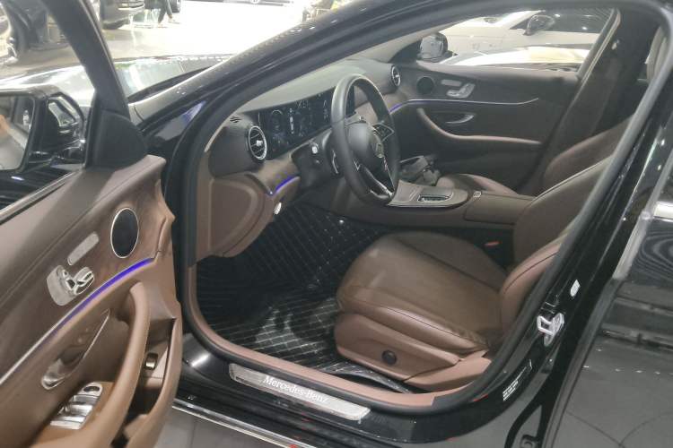 Used Mercedes-Benz E-Class 2021 E 300 L Stylish Model