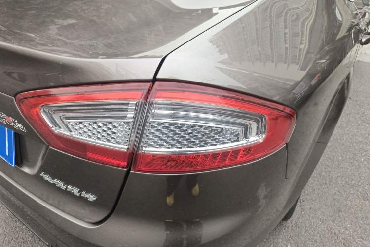 Used Ford Mondeo 2013 2.3L Fashion Edition
