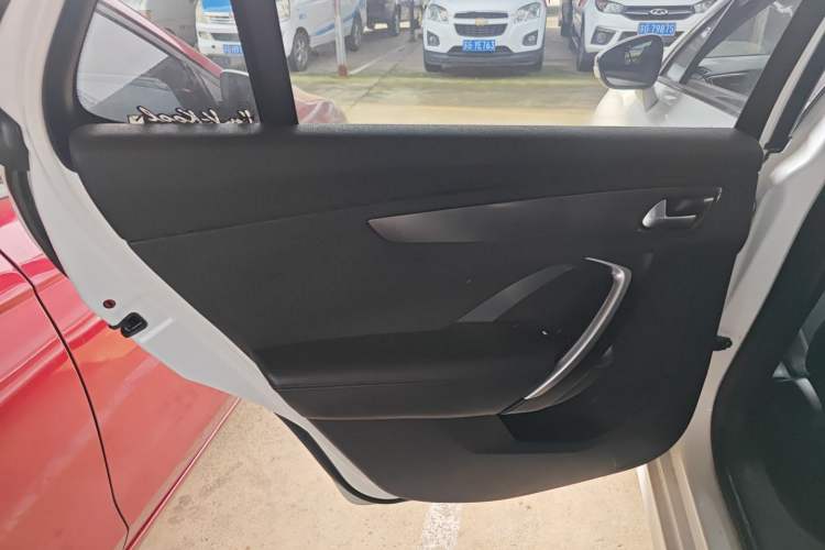 Used  5LS 2014 1.8L Manual Comfort Version VTi140
