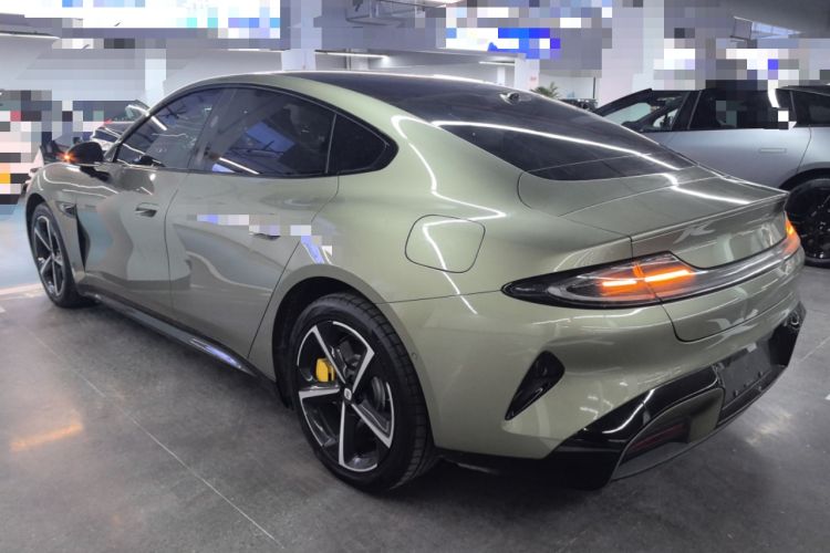 Used  SU7 2024 Four-Wheel Drive Ultra-Long Range Advanced Intelligent Driving Max Edition