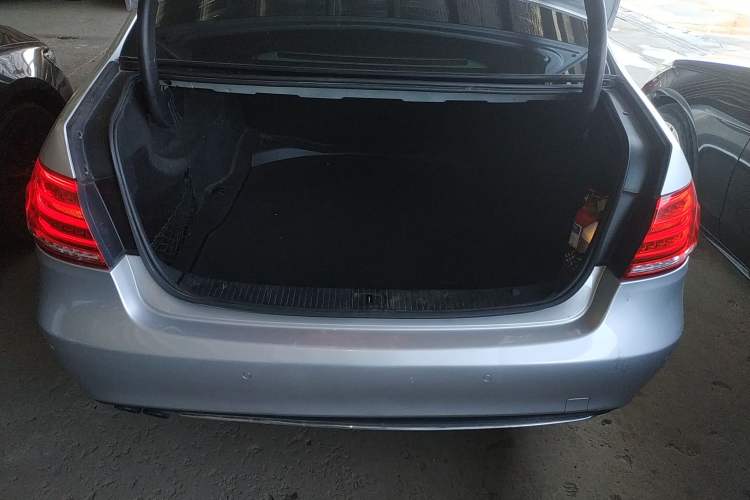 Used Mercedes-Benz E-Class 2014 E 260 L Sport Edition
