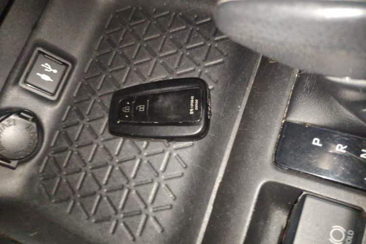 Used Toyota RAV4 2021 2.0L CVT Two-Wheel Drive Fashion Edition
