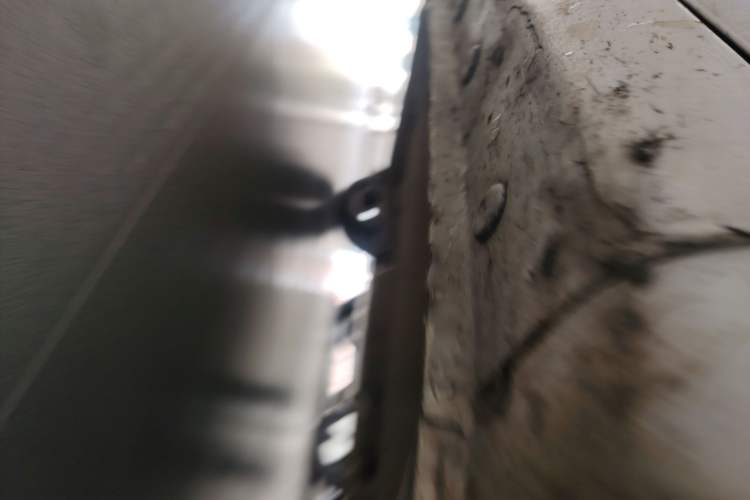 Used Cowin C3R 2015 1.5L Manual Gold Diamond Edition
