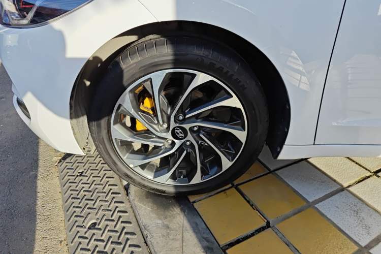 Used Hyundai Elantra 2019 1.5L CVT ZhiXuan – Elite Version
