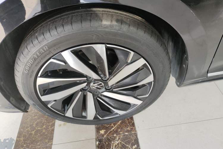 Used Volkswagen Passat 2022 330TSI Luxury Edition
