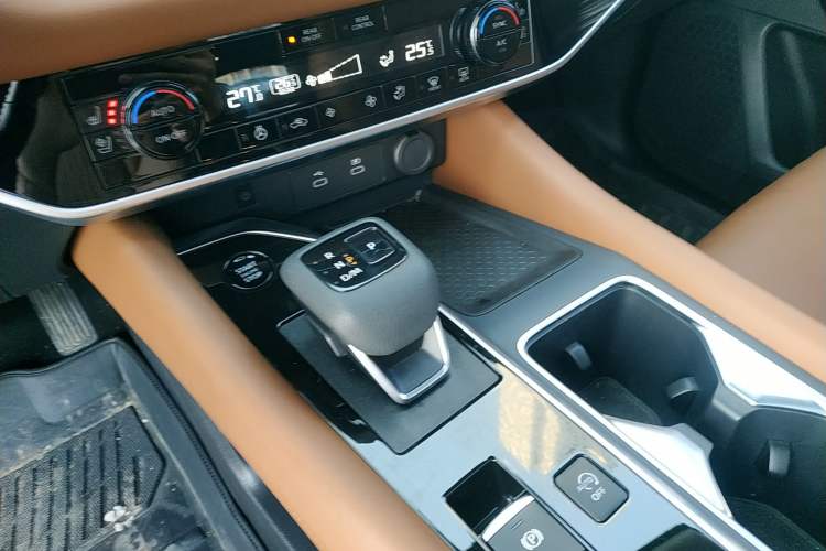 Used Nissan Terra 2024 380 VC-TURBO Four-Wheel Drive Prestige Edition 6 Seats
