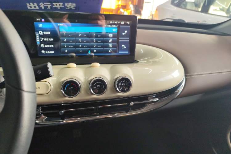 Used Wuling Bingo 2023 333 km Enjoyment Version
