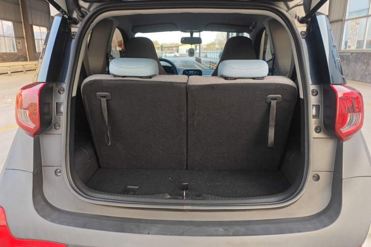 Used Chery Little Ant 2022 Restyled Version Sweet Pink Edition Half-Sugar Version 28.8 kWh 30 kW 301 km
