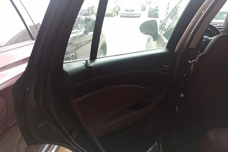 Used Buick Envision 2017 28T Four-Wheel Drive Elite Model
