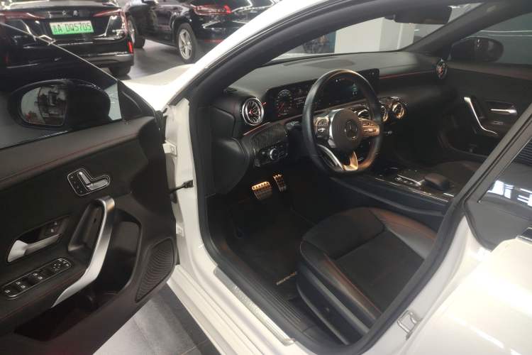 Used Mercedes-Benz CLA 2022 CLA 200 Shooting Brake
