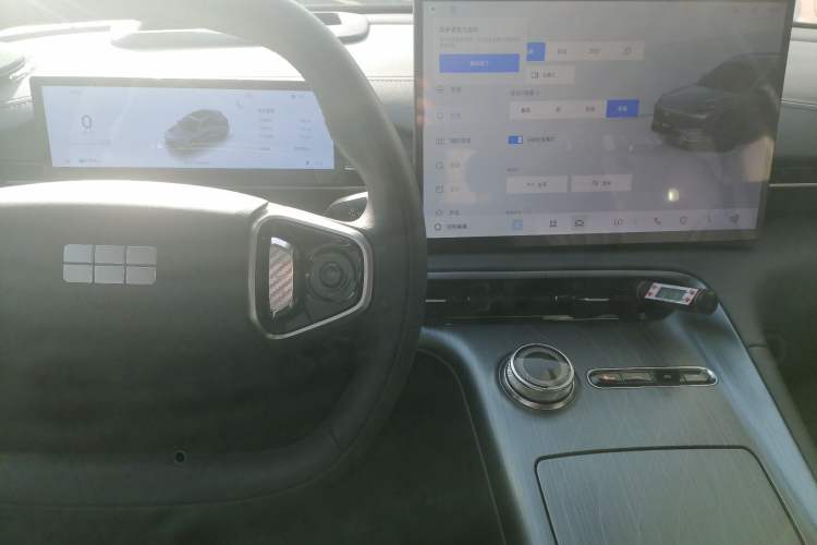 Used  E5 2024 530 km Exploration+ Version