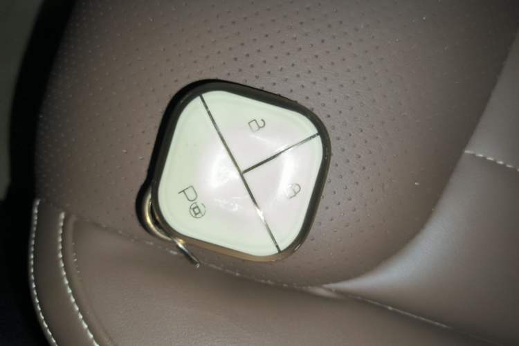 Used Wuling Bingo 2023 333 km Lingxi Connected Version
