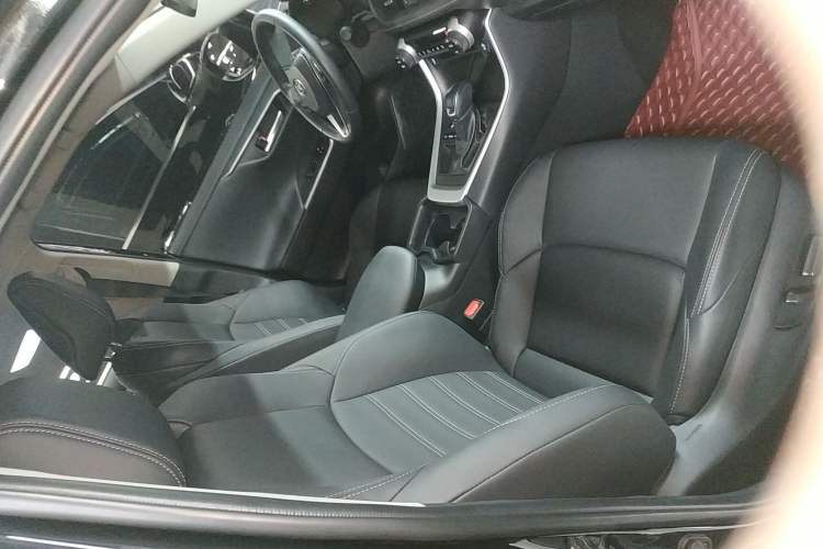 Used Toyota Wildlander 2023 2.0L CVT Two-Wheel Drive Luxury PLUS Edition