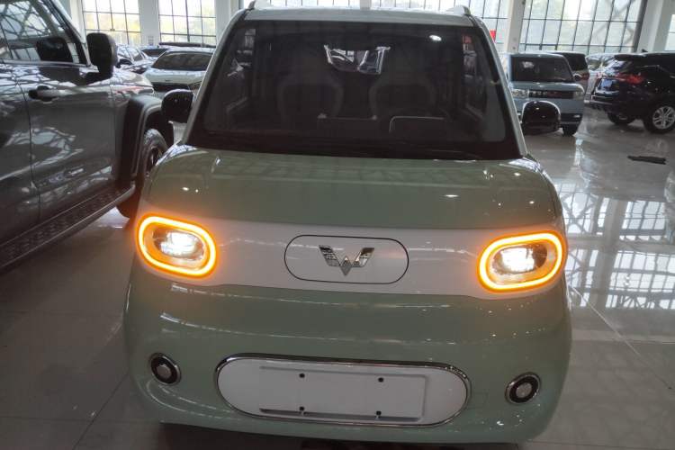 Used Wuling Hongguang MINIEV 2024 3rd Generation 215km Advanced Version