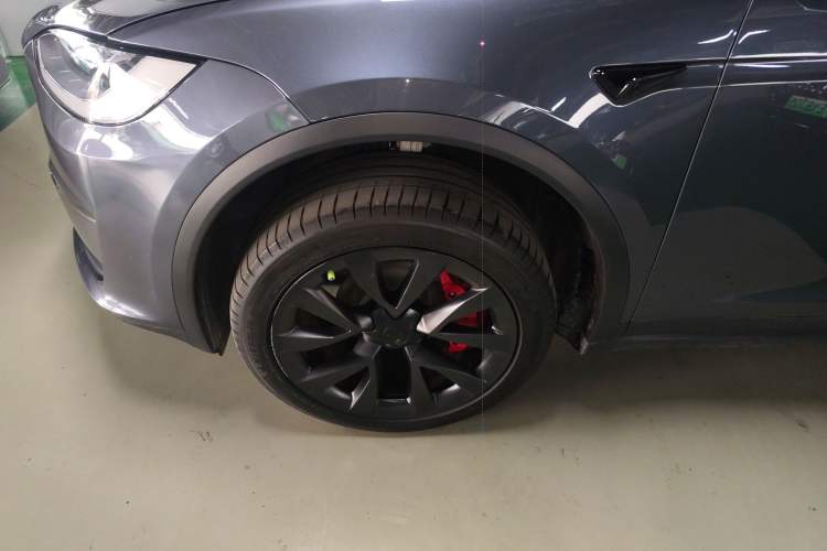 Used Tesla Model X 2023 Three-Motor All-Wheel-Drive Plaid Version
