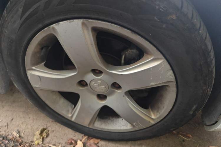 Used Peugeot 308 2014 Enjoy Edition Classic 1.6L Automatic Premium Model
