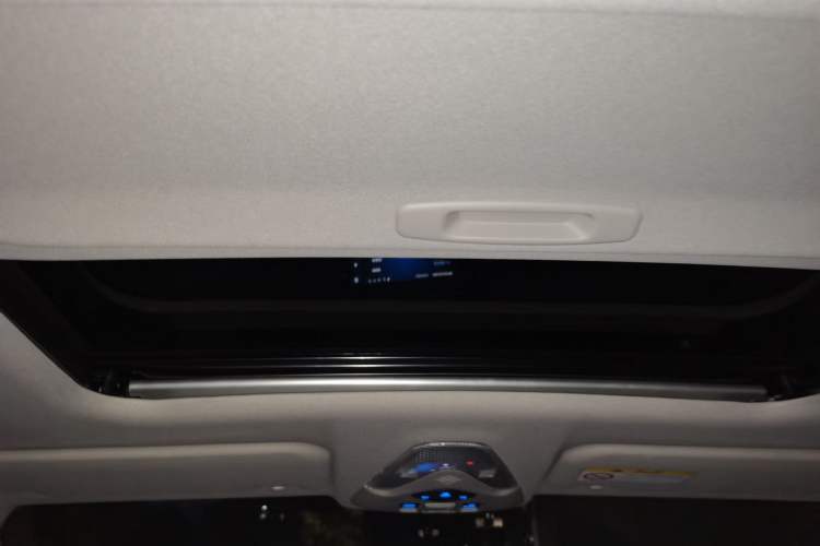 Used Toyota C-HR 2021 2.0L Luxury Edition
