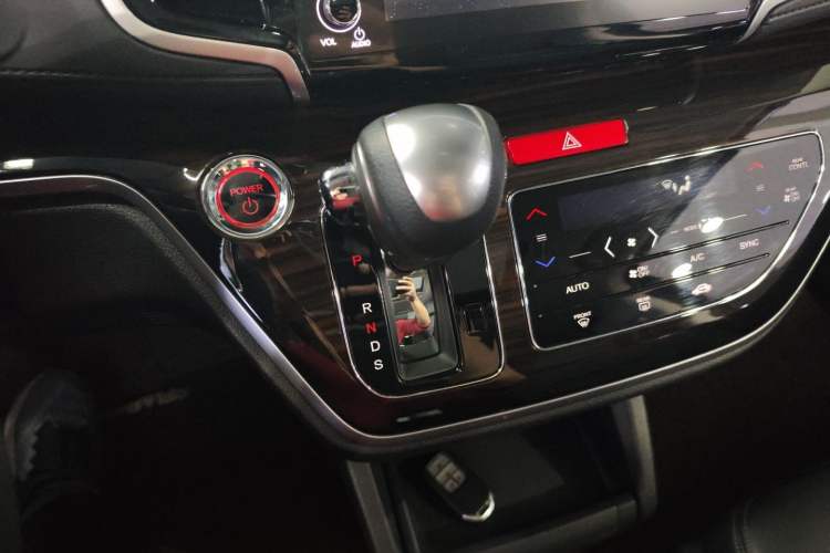 Used Honda Odyssey 2019 2.0L Rui-Zunxiang Edition
