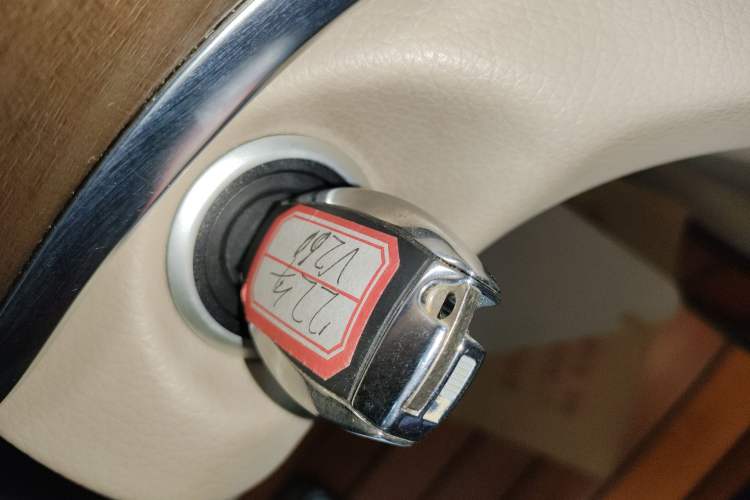 Used Mercedes-Benz V-Class 2020 V 260 L Long-wheelbase Luxury Edition
