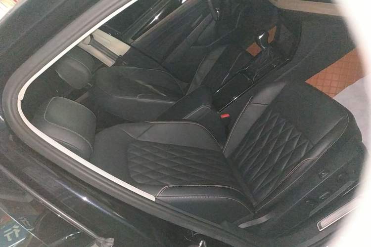 Used Volkswagen Passat 2019 380TSI Prestige Edition China VI Standard
