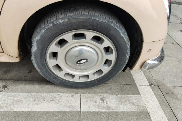 Used ORA Ballet Cat 2022 500km Sleeping Beauty Edition