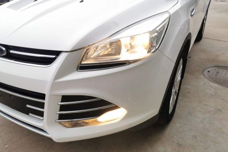 Used Ford Kuga 2015 1.5L GTDi Two-Wheel-Drive Comfort Model
