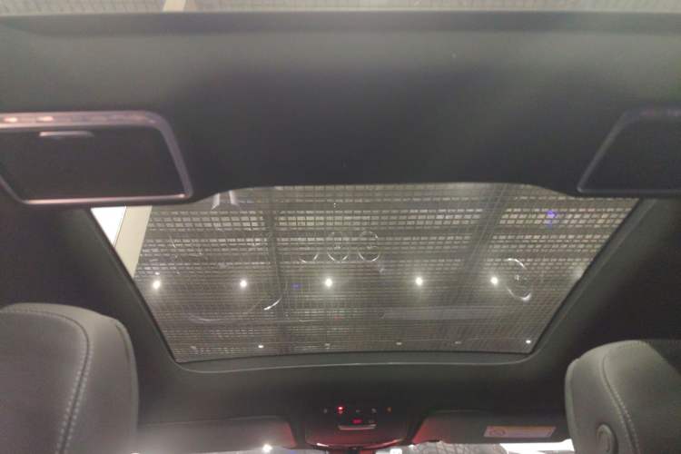 Used Mercedes-Benz GLC 2020 GLC 260 L 4MATIC Luxury Model
