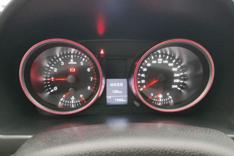 Used Haval H6 2015 Revised Version Sport Edition 1.5T Manual Transmission Two-Wheel Drive Elite Grade