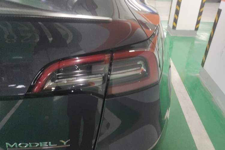 Used Tesla Model Y 2022 Performance High-Performance All-Wheel-Drive Version
