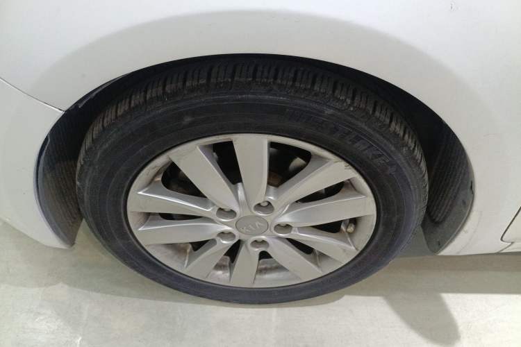 Used Kia K3 2015 1.6L Automatic GLS
