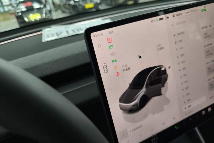 Used Tesla Model Y 2025 Long-Range All-Wheel Drive First Edition
