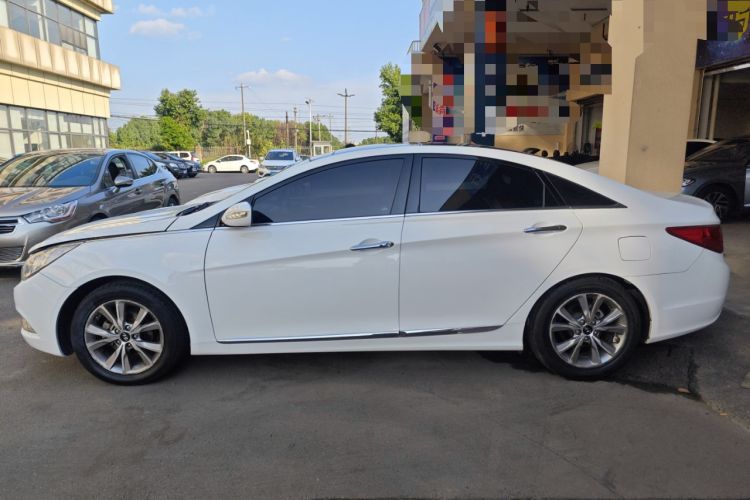 Used Hyundai Sonata 2014 2.0L Automatic Luxury Edition