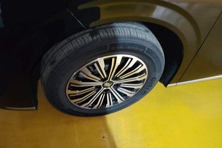 Used BYD Xia 2026 DM-i 1.5T 218KM Transcendence Edition