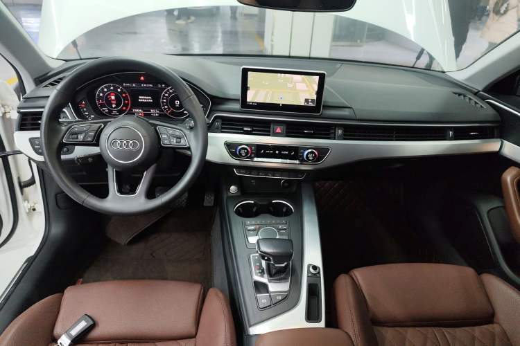 Used Audi A4L 2019 40 TFSI Fashion Version China V

