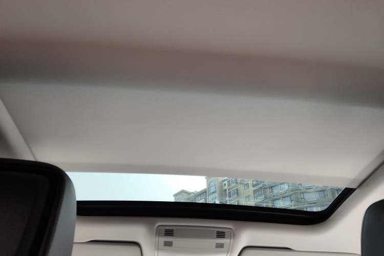 Used Volkswagen Magotan 2023 2 Million Units Commemorative Edition 330TSI DSG Luxury Version