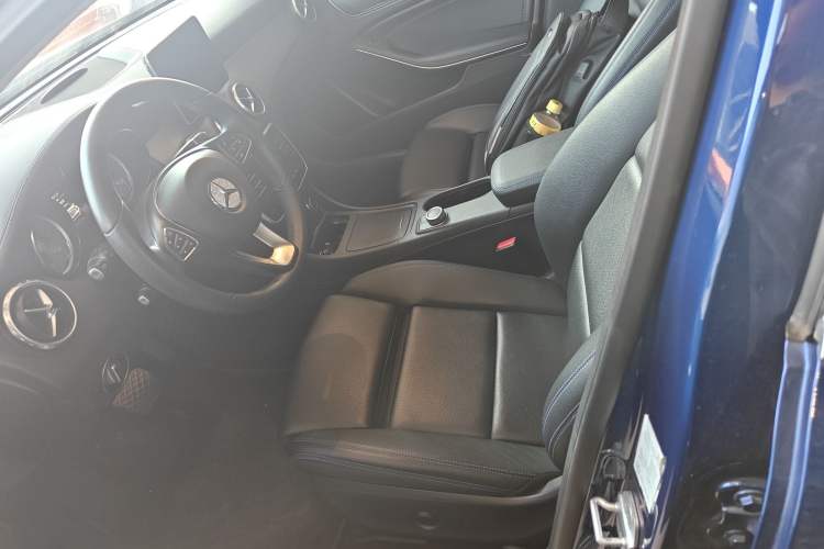 Used Mercedes-Benz GLA 2016 GLA 200 Blue Edition