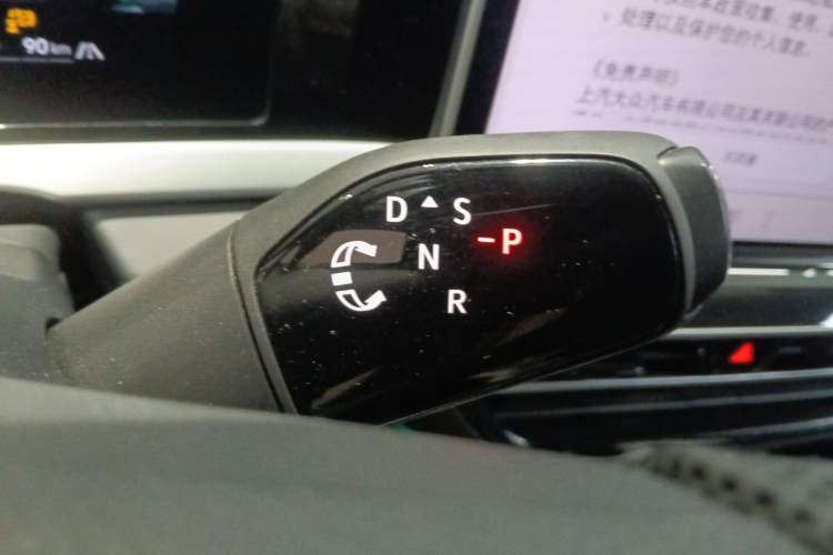 Used Volkswagen Passat 2025 Pro 380TSI Starry Dragon Luxury Edition
