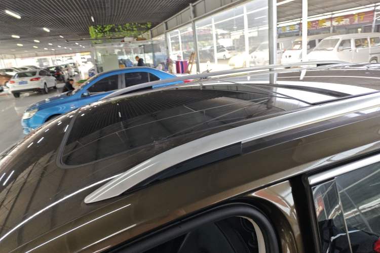 Used Volkswagen Tiguan L 2018 330TSI Automatic Two-Wheel Drive Luxury Edition
