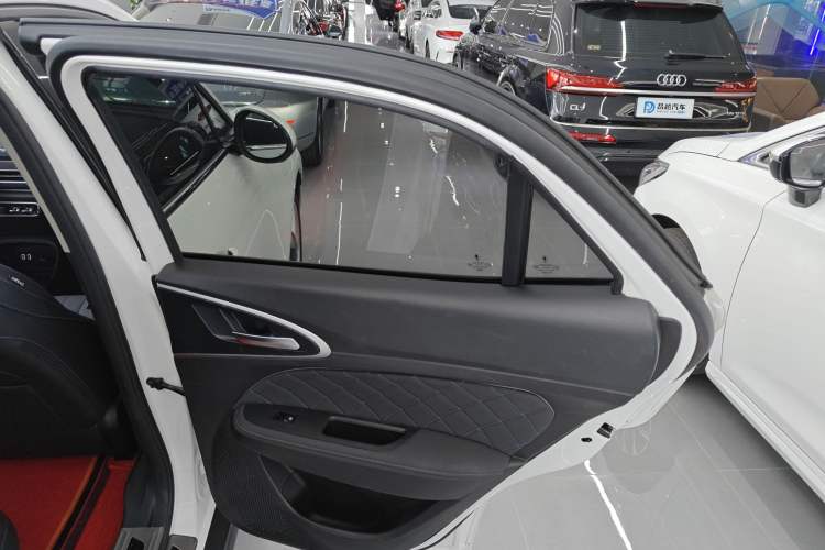 Used ORA Good Cat 2021 400km Standard Range Venus Edition Lithium-Ion Battery
