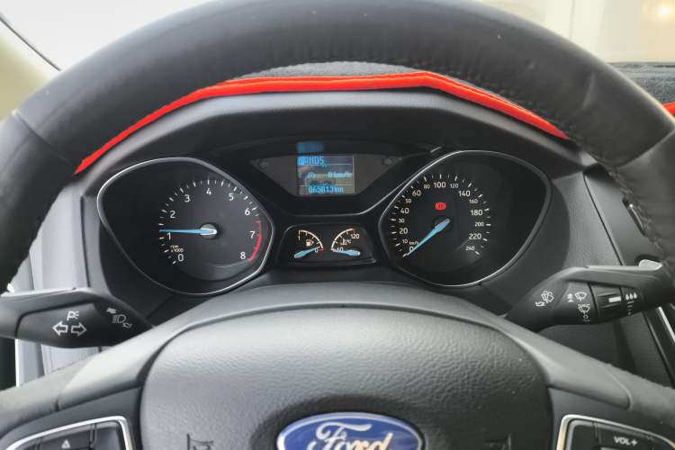 Used Ford Focus 2015 Sedan 1.6L Automatic Trend Model
