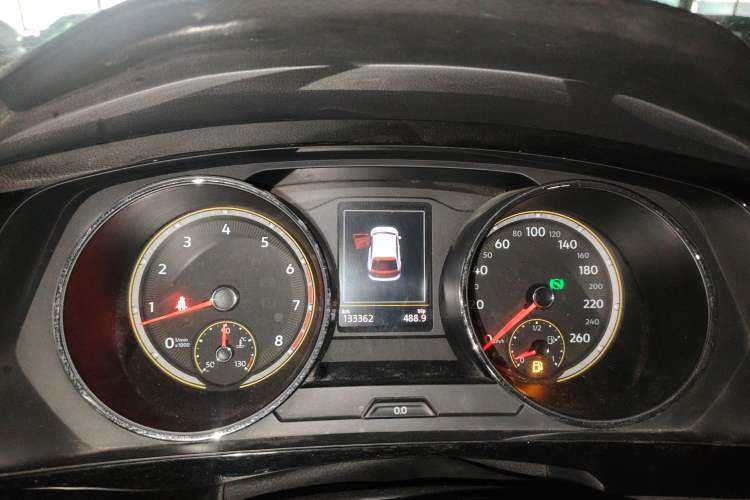 Used Volkswagen Tiguan L 2019 Updated Version 330TSI Automatic Two-Wheel Drive Panoramic Comfort Edition China VI Standard
