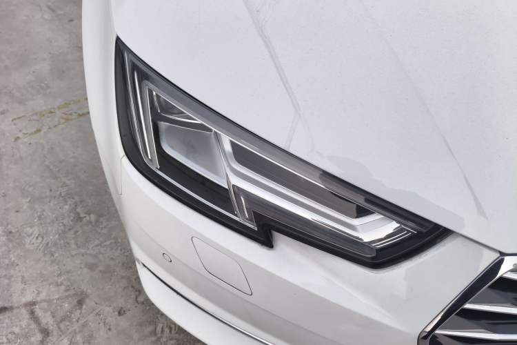 Used Audi A4L 2018 30th Anniversary Edition 40 TFSI Trendy Model