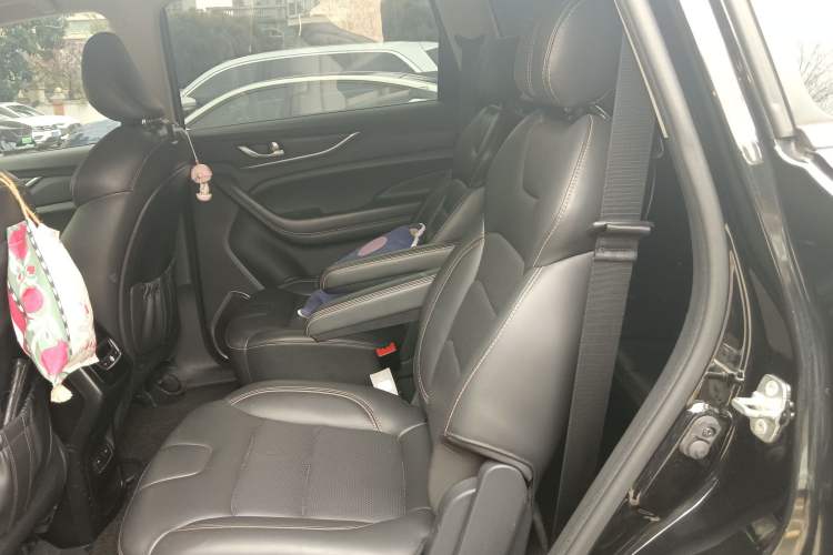 Used Oshan COS1 2020 GT 2.0T Automatic Fashionable Smart Connect 6-Seater
